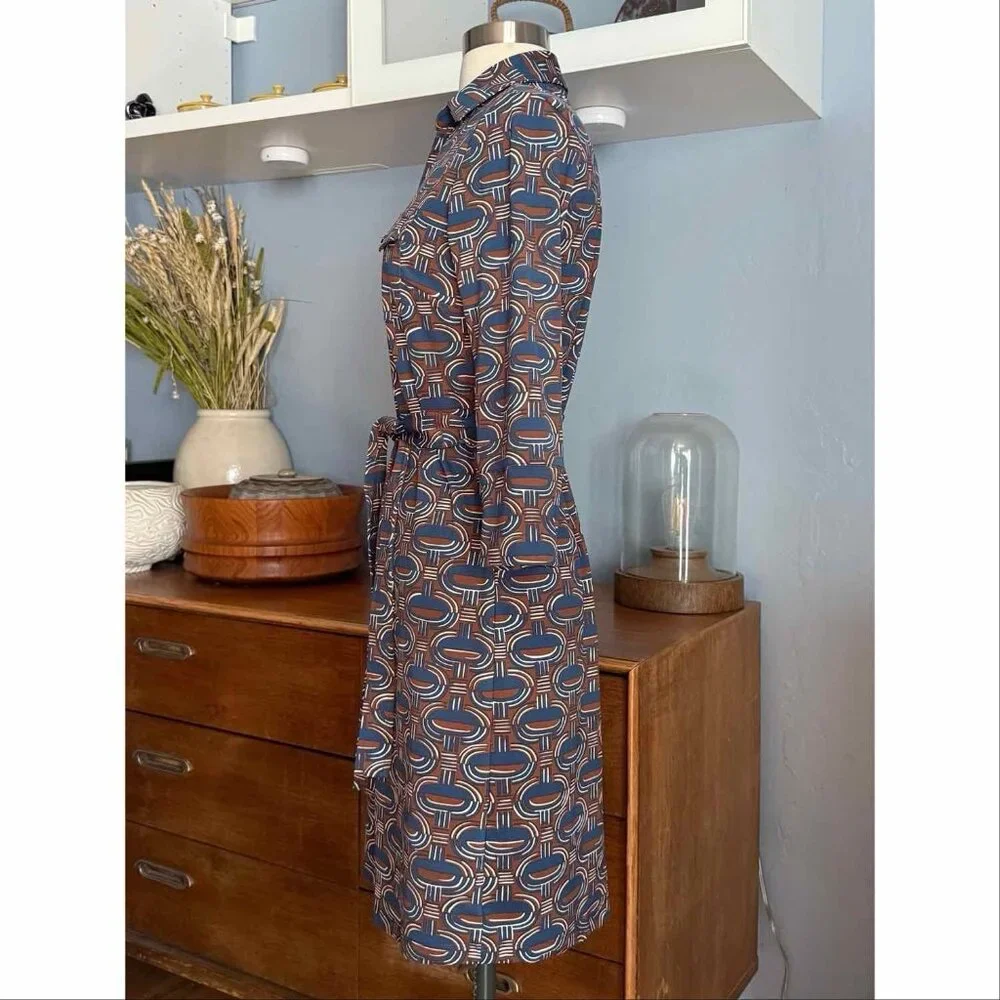 J. McLaughlin Brynn Dress Belted Shirtdress Catalina Cloth Navy Brown XS - Picture 7 of 9